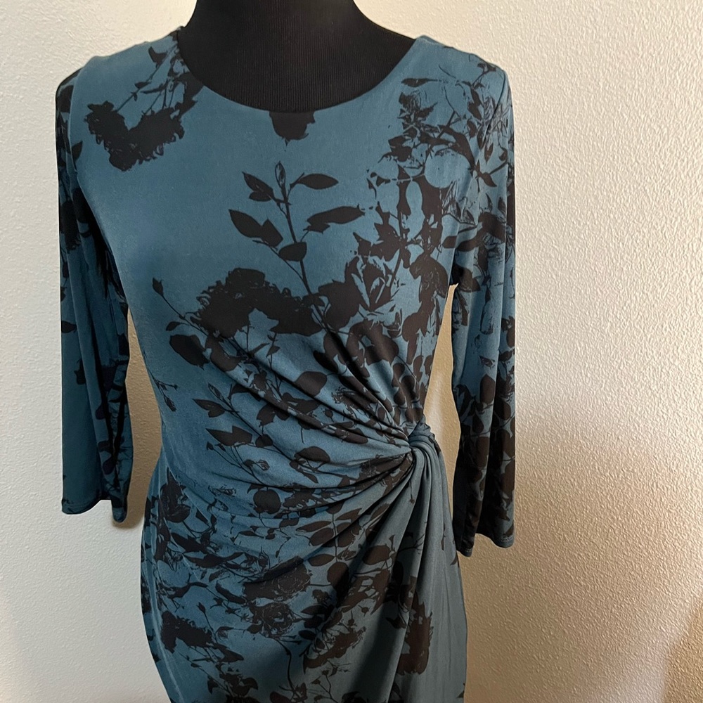 Tahari Casual Dress Size 2